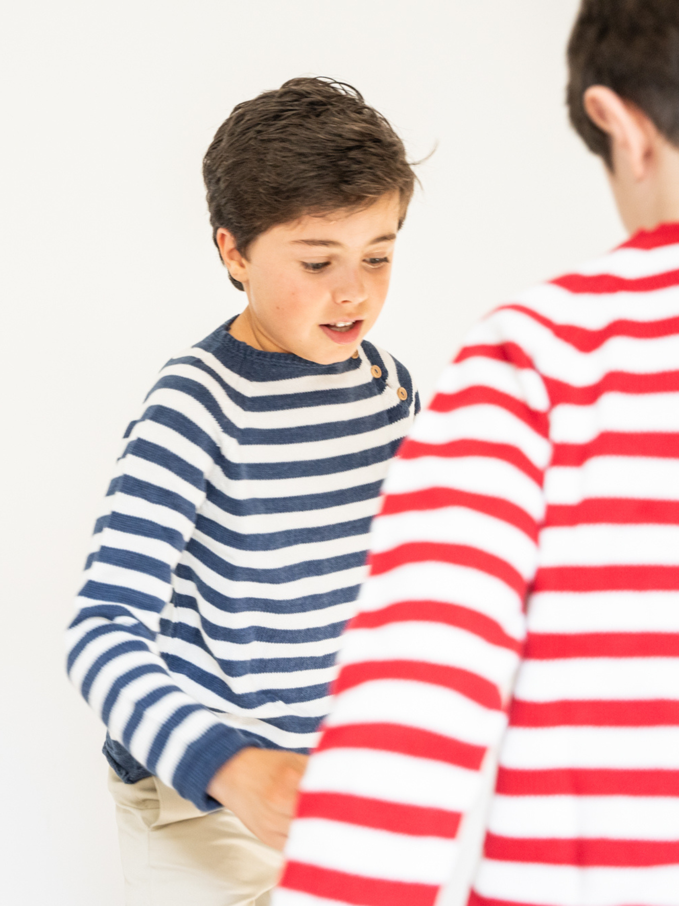 Pull rayé rouge