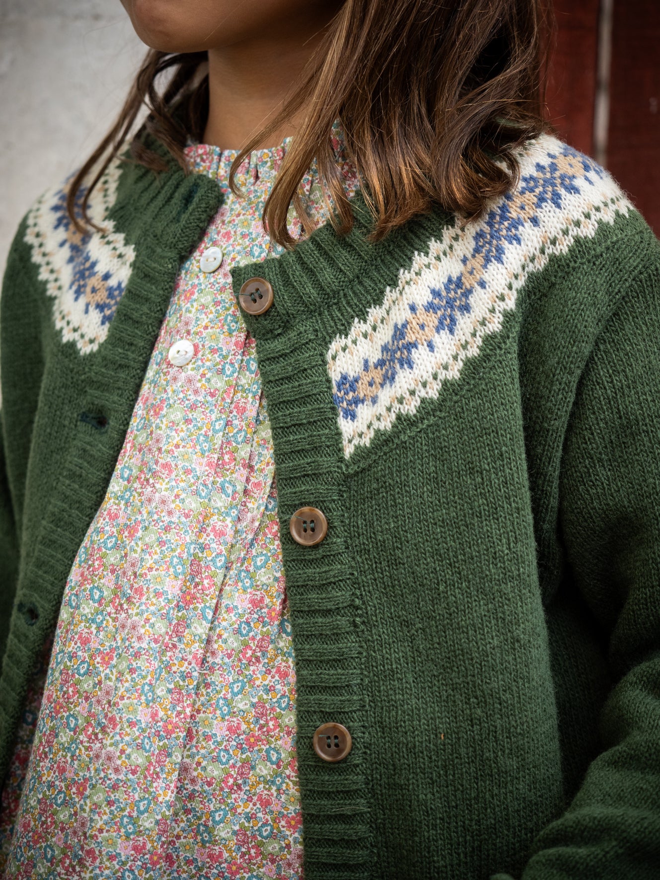 Chaqueta verde caza greca azul