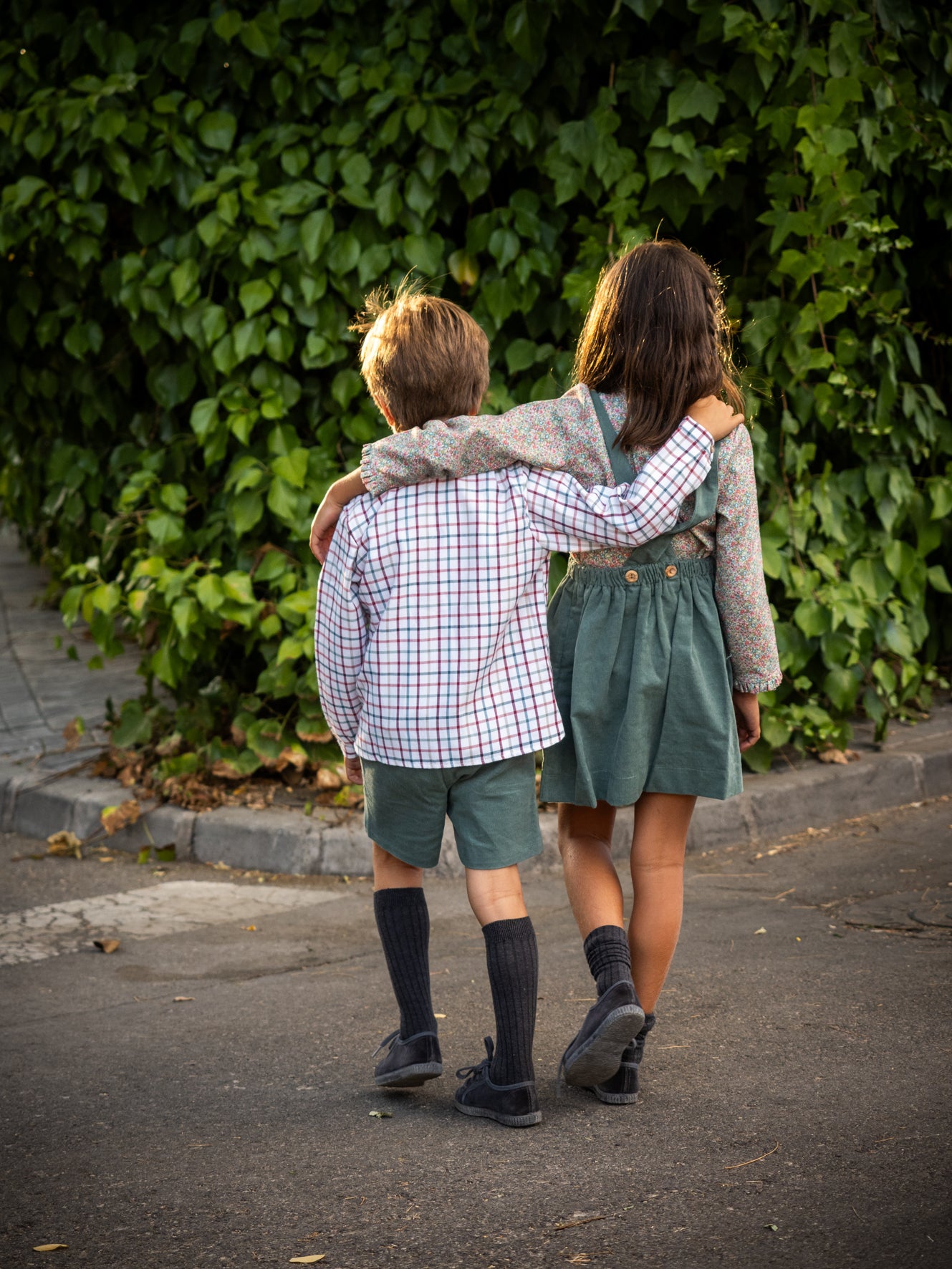 Pantalón corto pana verde