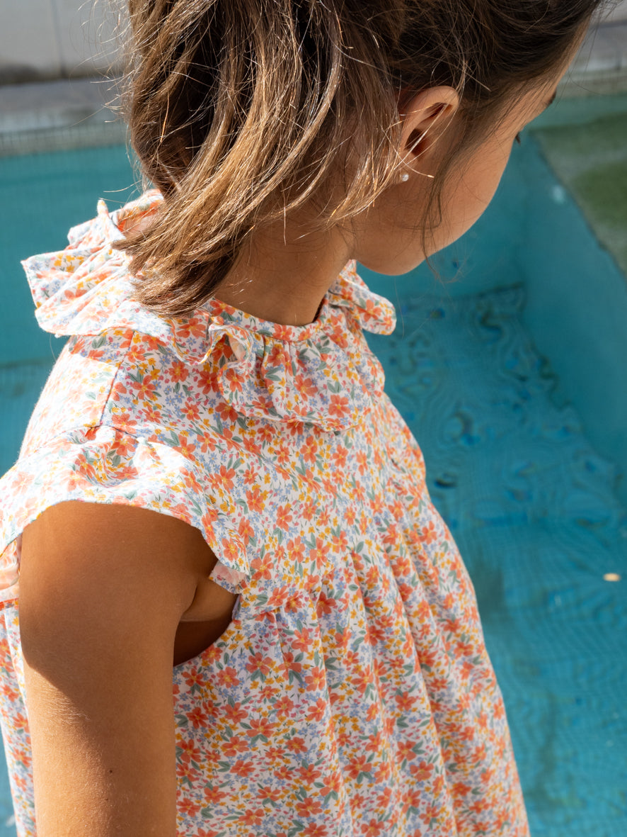 Vestido alitas cuello