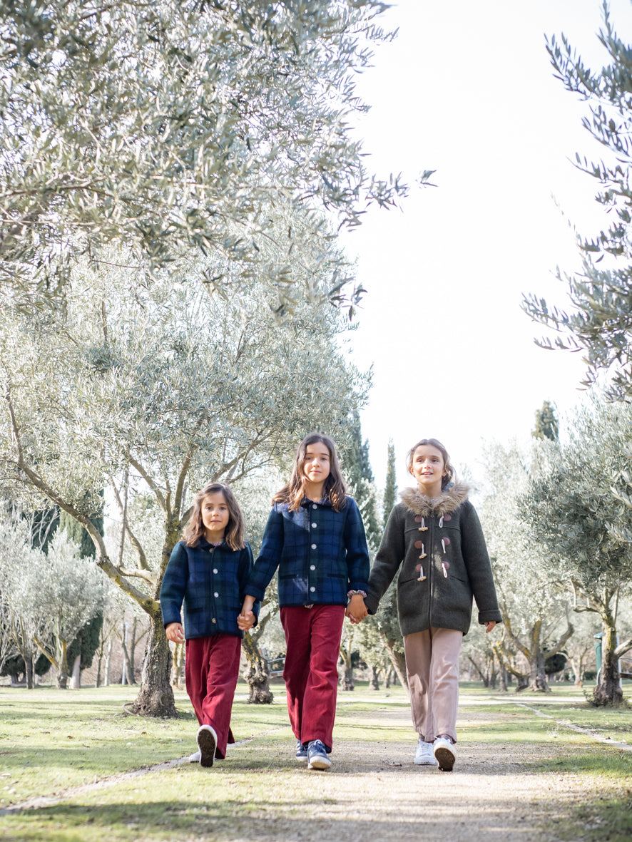 Pantalón pana burdeos