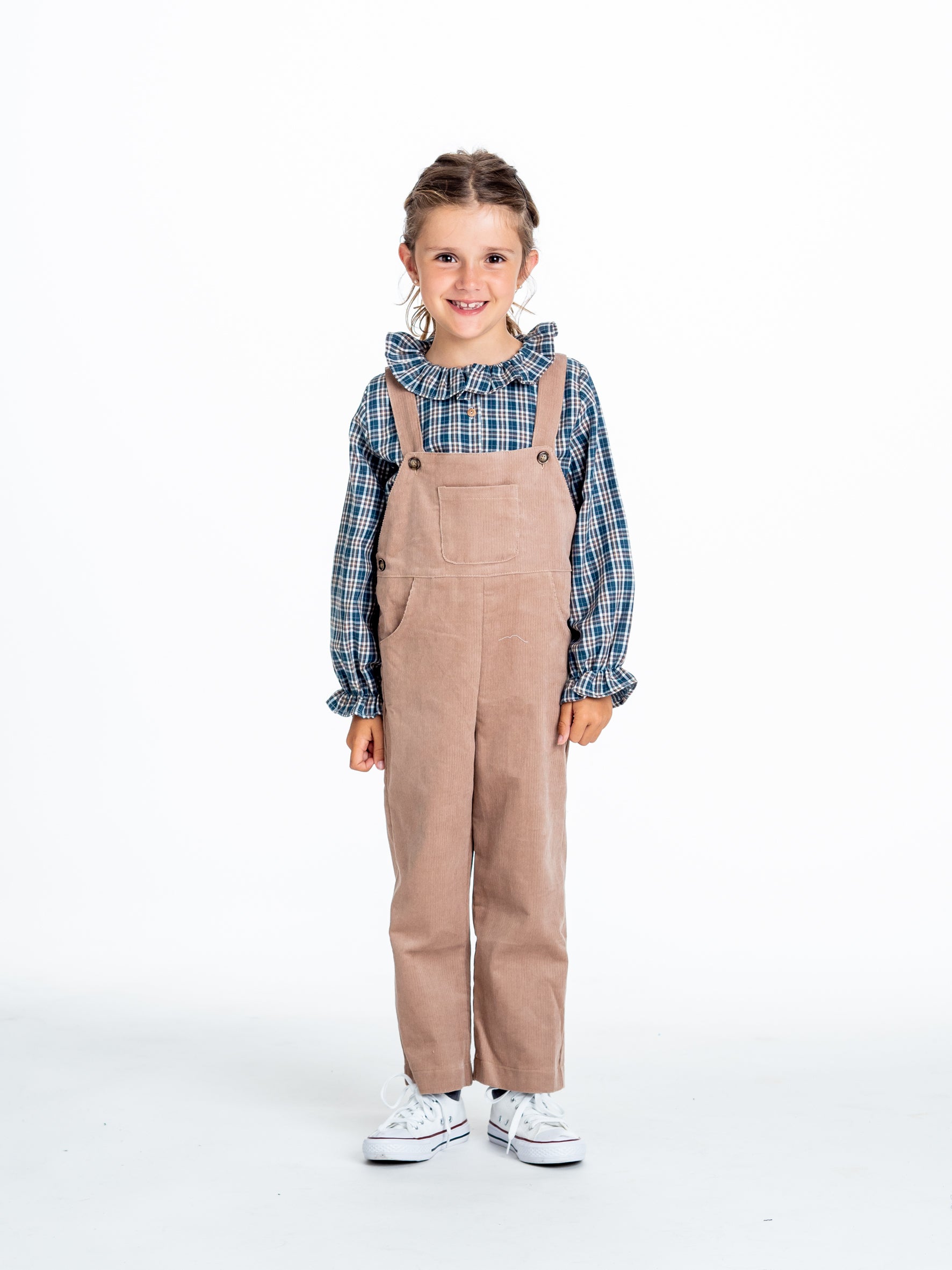 Salopette en velours côtelé beige