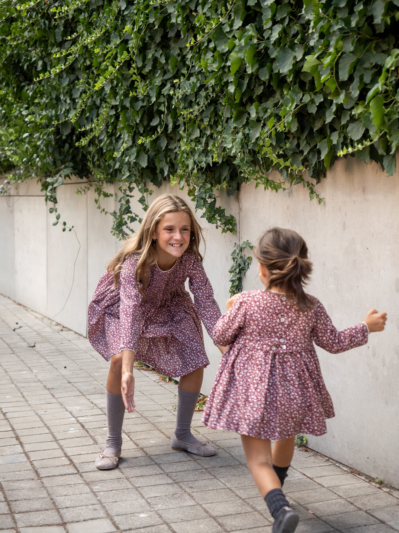 Gathered dress with elastics