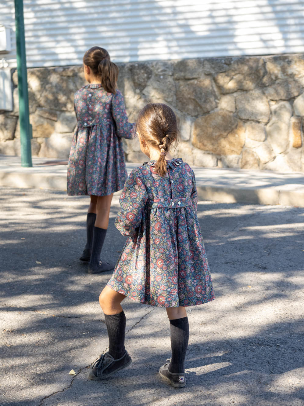 Vestido fruncido cuello
