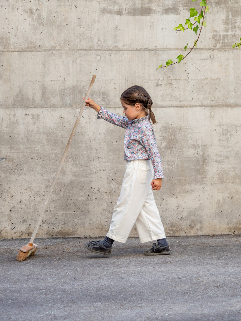 Pantalones Y Petos para Niña (2 a 8 años)