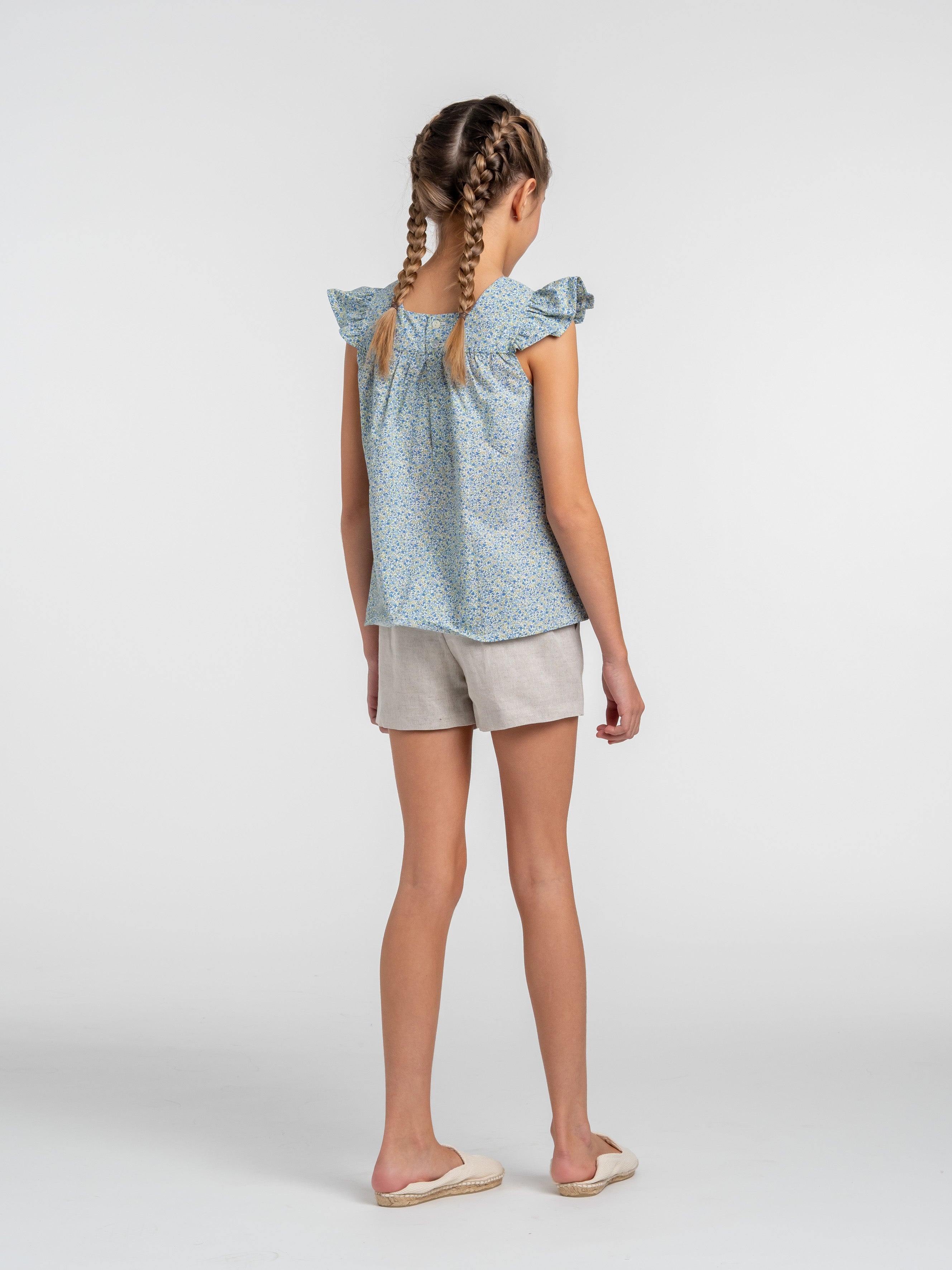 Raw linen shorts